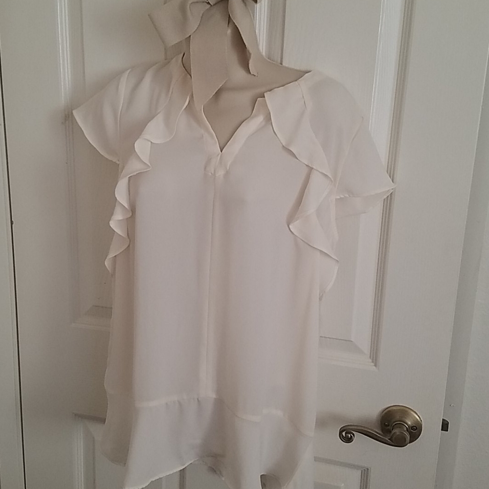 Banana Republic Cap Sleeve Cream Ruffle Blouse